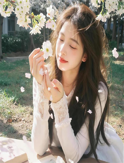 风吹半夏在线观看免费完整版高清_少女与老人高清免费观看电视剧_AV剧情麻豆映画国产在线观看